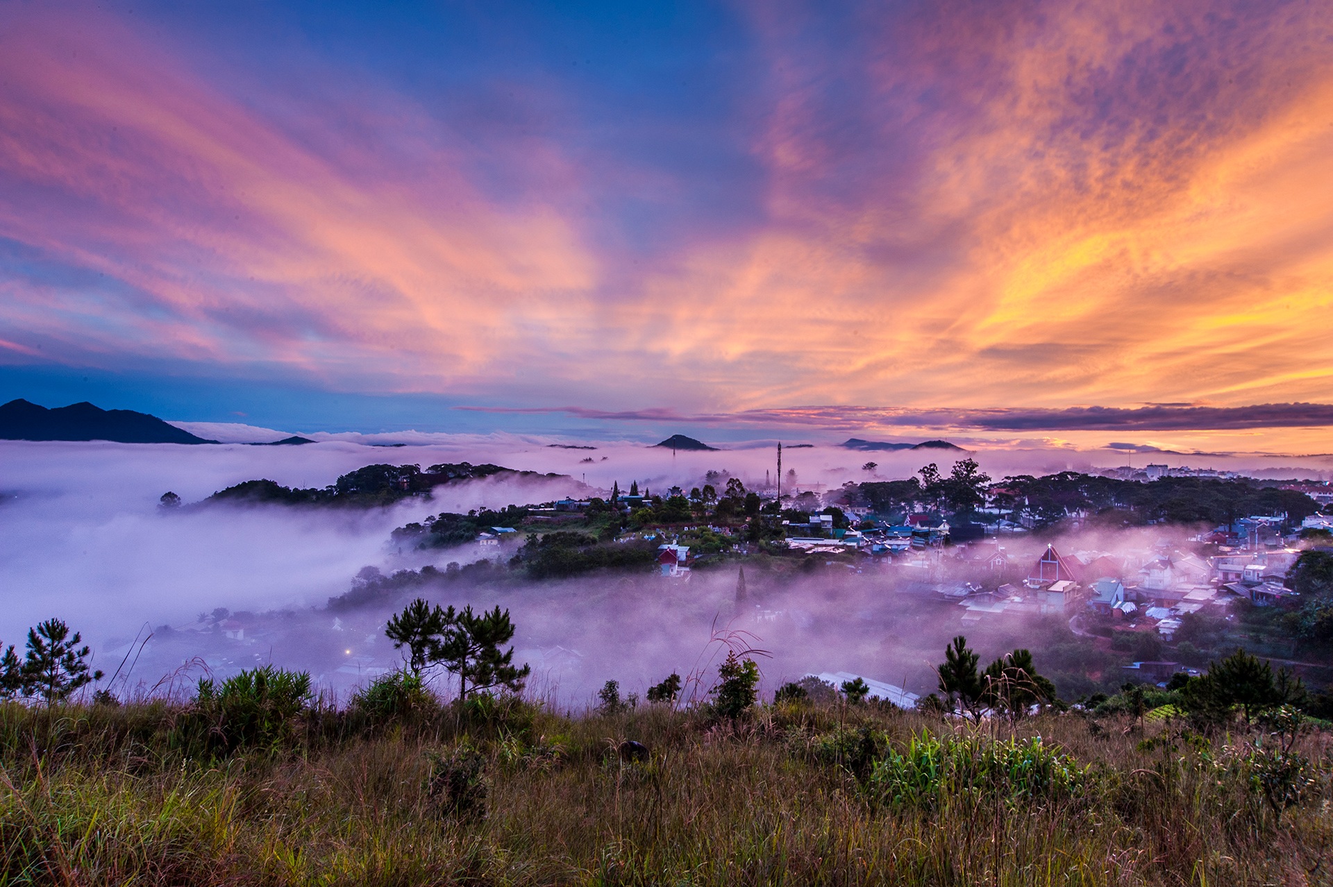 clouds-2987860.jpg