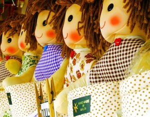 doll-1043499_1920.jpg